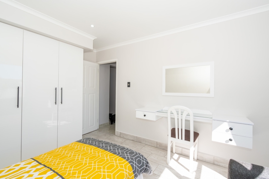 3 Bedroom Property for Sale in Paradise Beach Western Cape